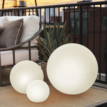 SolarGlaze - Lampe à boule solaire LED chaude pour le jardin
