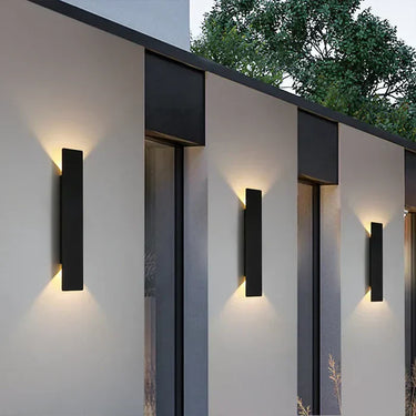 LuxeLume – Applique LED extérieure résistante aux intempéries