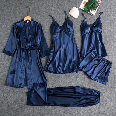 Ensemble pyjama avec kimono raffiné et élégant pour des nuits chic