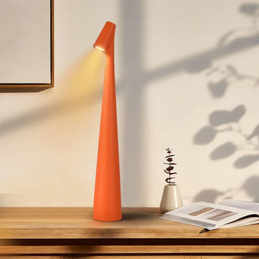 Lampe de table LED tactile design Luxis moderne et élégante