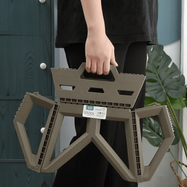 Tabouret Pliant Ultra Résistant et Pratique pour Tous Vos Besoins - Kaki - Plumzi